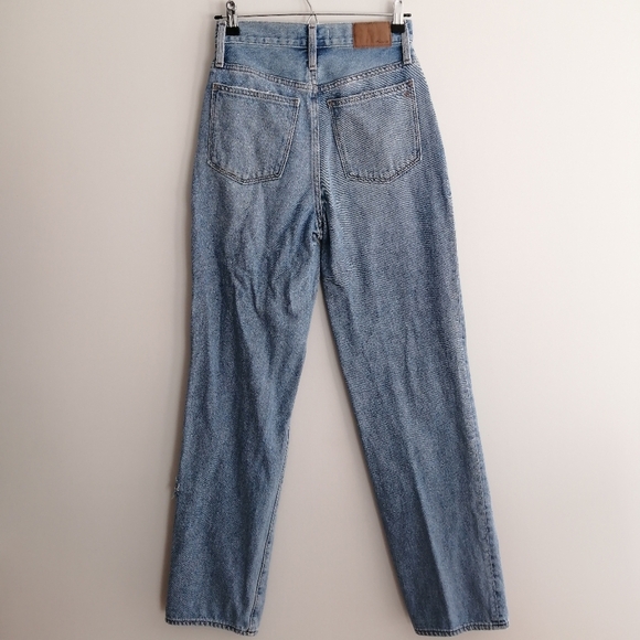 Madewell Baggy Straight Leg Jeans Distressed Earlhurst Light Wash 24 - Picture 4 of 16